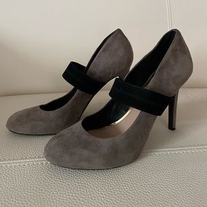 Jessica Simpson grey suede 4 inch sexy heel